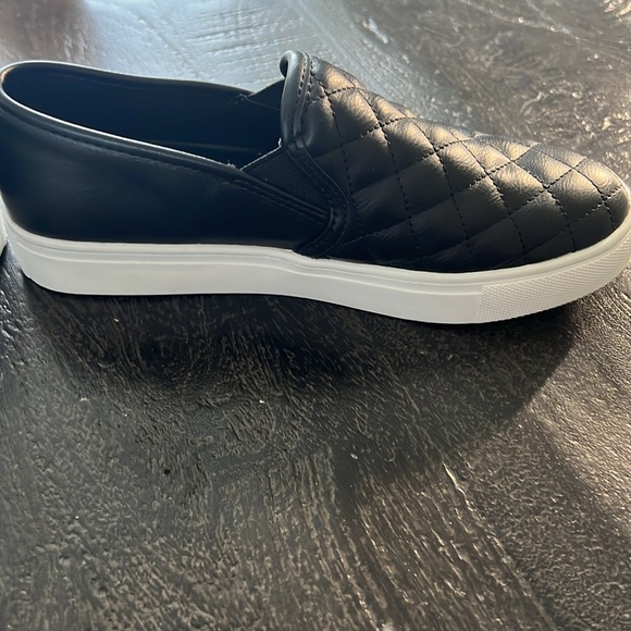 Steve Madden Shoes - Picture 8 of 8